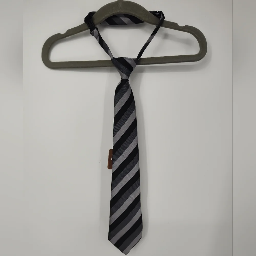 The Children's Place Black and Gray Striped Pre Tied Zippered Tie Size Boys 4-7